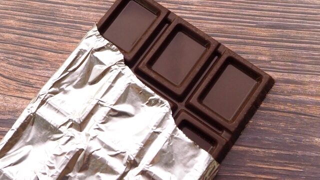 男性更年期障害から脱出したいならチョコレートを食べよう！ テストステロンを高めるカカオの驚きの効果